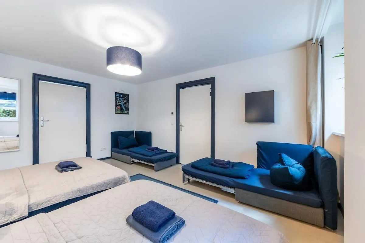 Stylish Apartment 2 Bath R Bergmannkiez, Kreuzberg Berlin 0*,  Germany