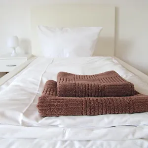 Hostal Potsdamer Platz - &, Berlín